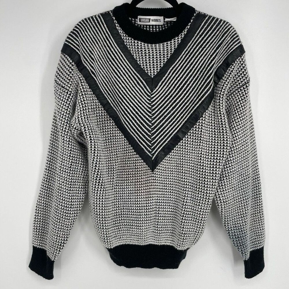 Urban Works Men’s L Vintage 90s Black White Leather Trim Knit Sweater